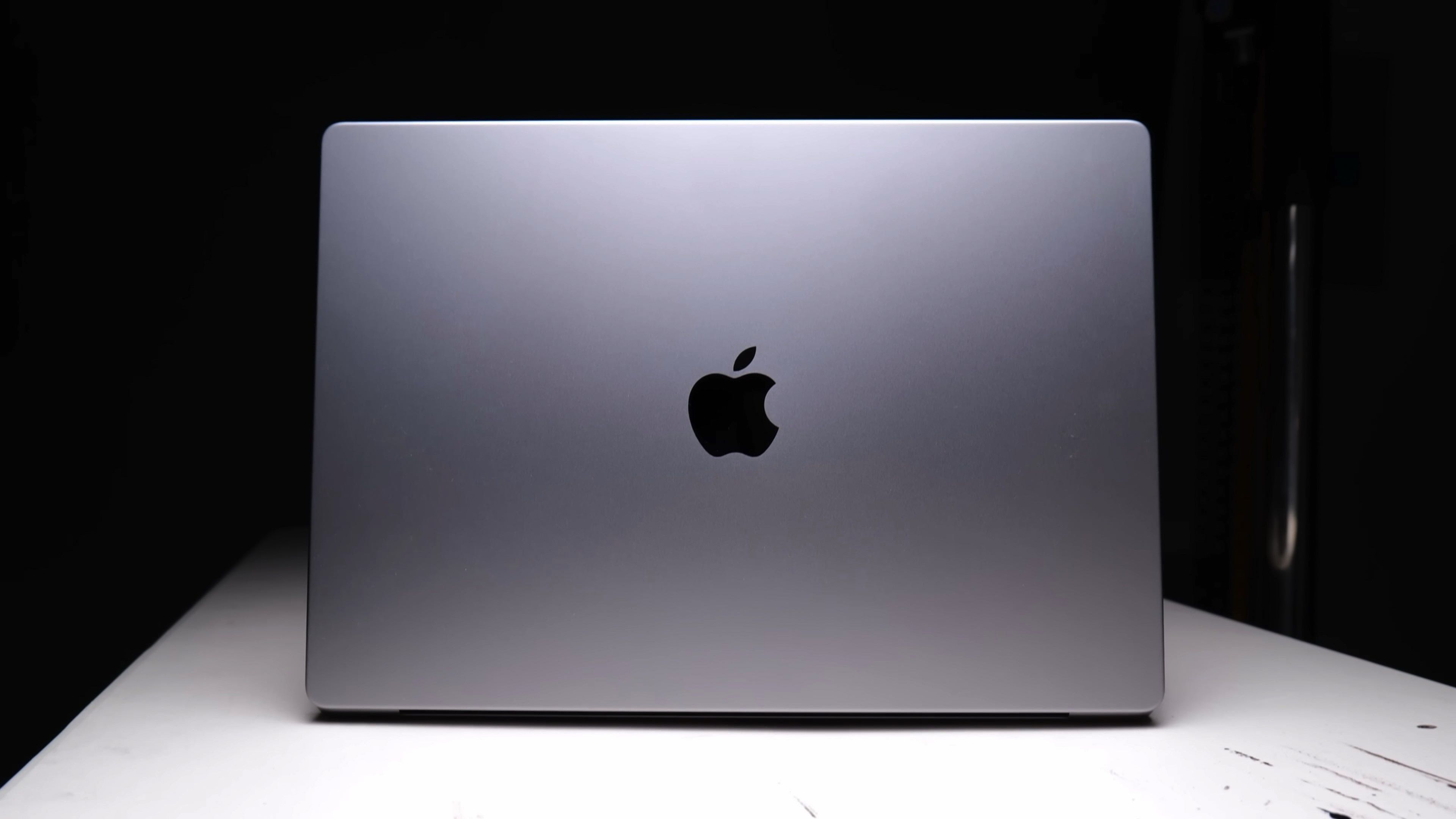 M1 MacBook Pro 16